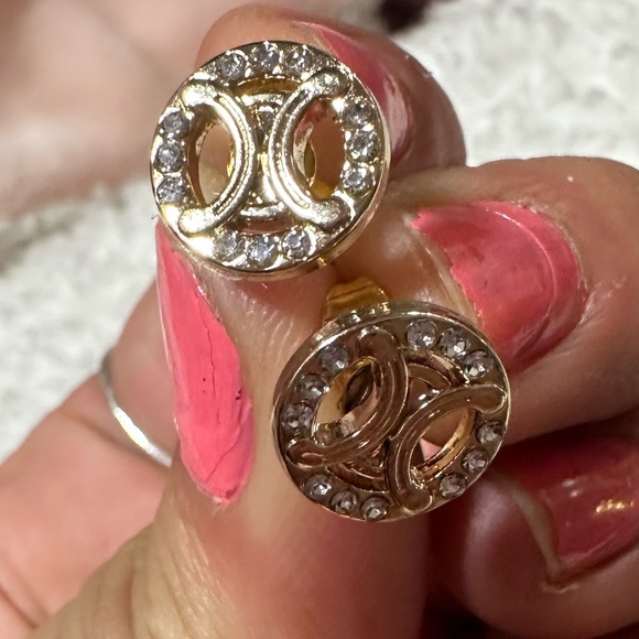 CELINE Gold and Rhinestone small buttons that have been turned into studs - Picture 14 of 15